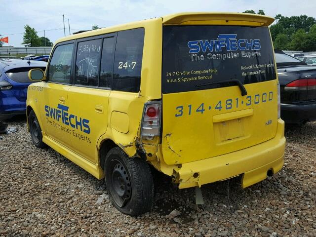 JTLKT334254014535 - 2005 TOYOTA SCION XB YELLOW photo 3