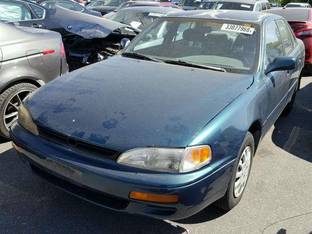 4T1BG12K0TU927212 - 1996 TOYOTA CAMRY DX GREEN photo 2