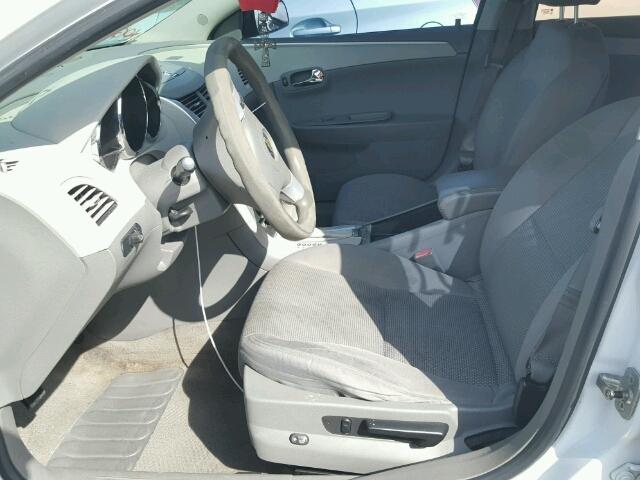 1G1ZA5EU2BF132585 - 2011 CHEVROLET MALIBU LS WHITE photo 9