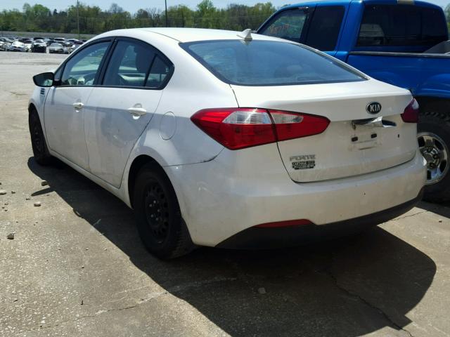 KNAFK4A63E5060697 - 2014 KIA FORTE LX WHITE photo 3