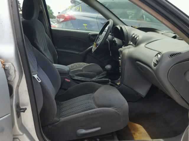 1G2NF52F32C116477 - 2002 PONTIAC GRAND AM S 银色 照片 5