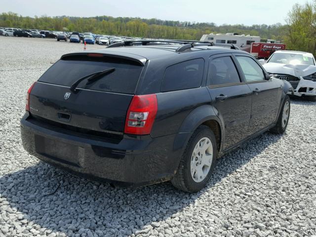 2D4FV48T45H548896 - 2005 DODGE MAGNUM SE GRAY photo 4