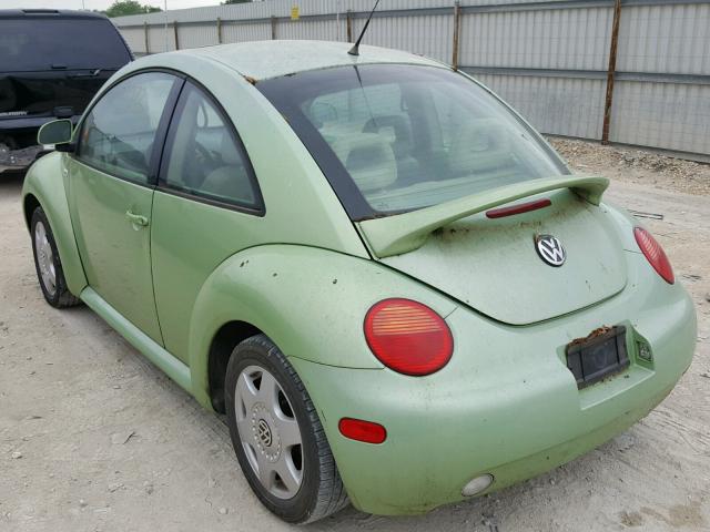 3VWCF21C4YM409348 - 2000 VOLKSWAGEN NEW BEETLE 绿色 照片 3