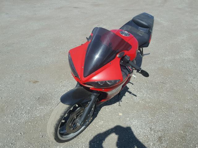 JYARJ06E94A014725 - 2004 YAMAHA YZFR6 L RED photo 2