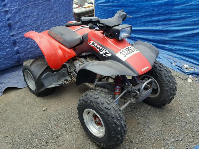 JH3TE1919WK100257 - 1998 HONDA TRX300 EX RED photo 1