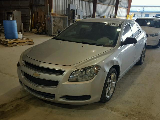 1G1ZA5EU4BF154944 - 2011 CHEVROLET MALIBU LS ვერცხლისფერი ფოტო 2