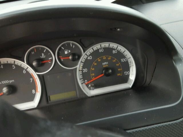 KL1TD56E69B636948 - 2009 CHEVROLET AVEO LS SILVER photo 8