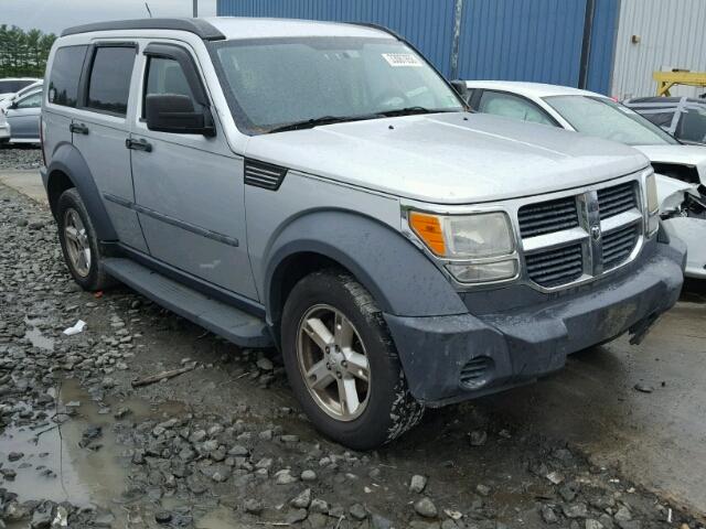 1D8GU28K47W700228 - 2007 DODGE NITRO SXT SILVER photo 1