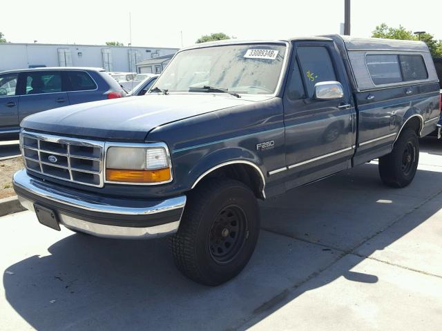 2FTHF25H3SCA59535 - 1995 FORD F250 GREEN photo 2