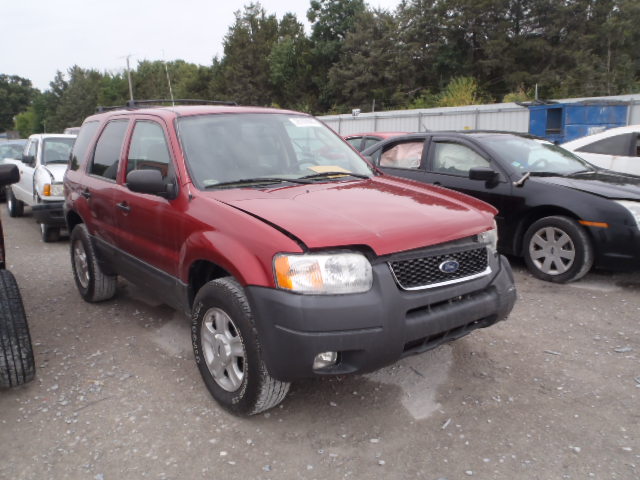1FMYU93123KD18979 - 2003 FORD ESCAPE XLT RED photo 1