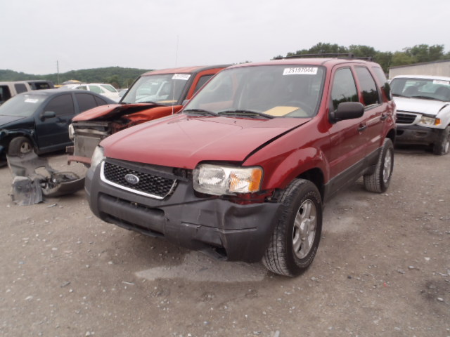 1FMYU93123KD18979 - 2003 FORD ESCAPE XLT RED photo 2