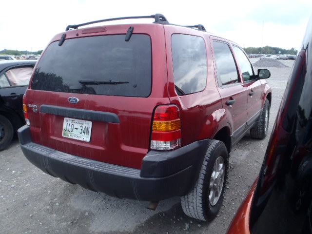 1FMYU93123KD18979 - 2003 FORD ESCAPE XLT RED photo 4