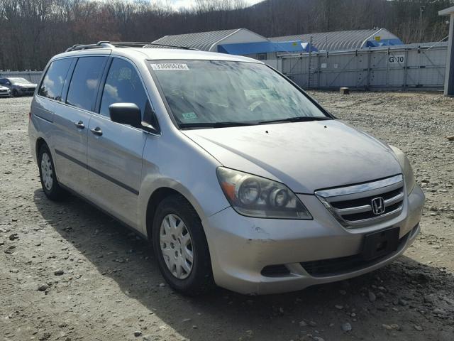 5FNRL38226B120348 - 2006 HONDA ODYSSEY LX SILVER photo 1