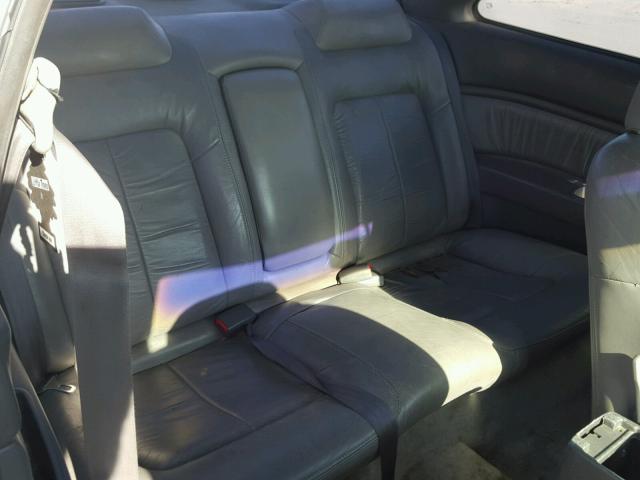 19UYA1251VL003141 - 1997 ACURA 2.2CL Silber Foto 6