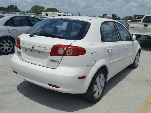 KL5JD66Z96K464974 - 2006 SUZUKI RENO WHITE photo 4