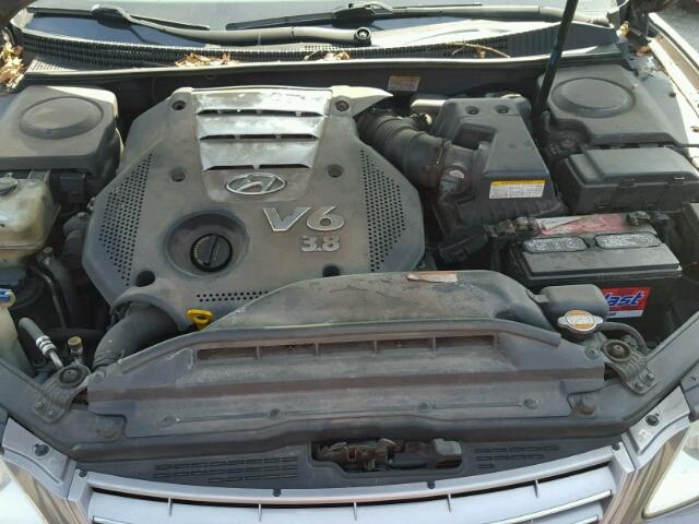 KMHFC46F76A131560 - 2006 HYUNDAI AZERA SE GRAY photo 7