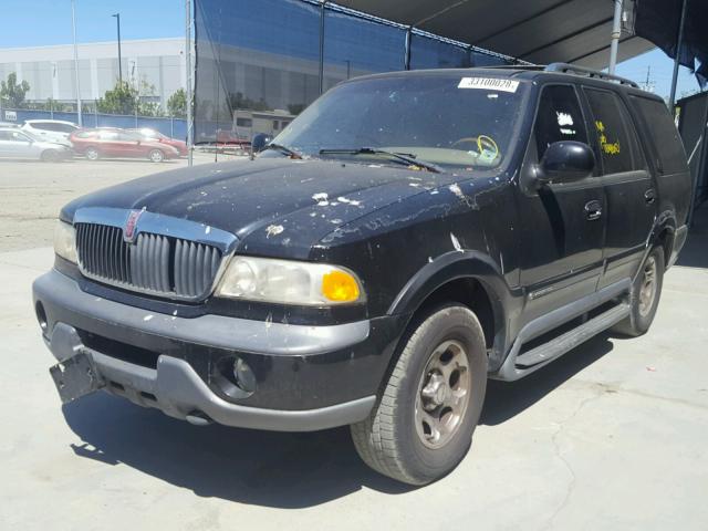 5LMPU28A0XLJ40725 - 1999 LINCOLN NAVIGATOR BLACK photo 2