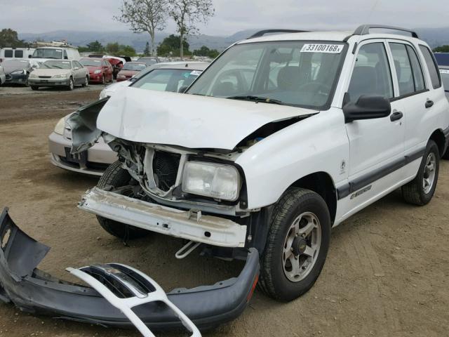 2CNBJ13C3Y6930765 - 2000 CHEVROLET TRACKER WHITE photo 2