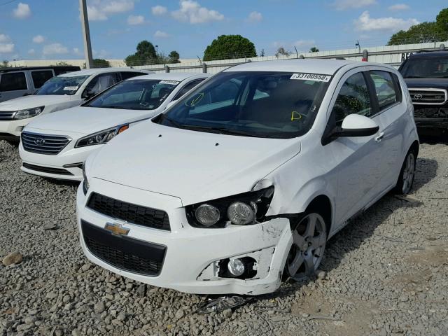 1G1JE6SB9G4143922 - 2016 CHEVROLET SONIC LTZ WHITE photo 2