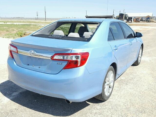 4T1BF1FK5CU554813 - 2012 TOYOTA CAMRY BASE BLUE photo 4