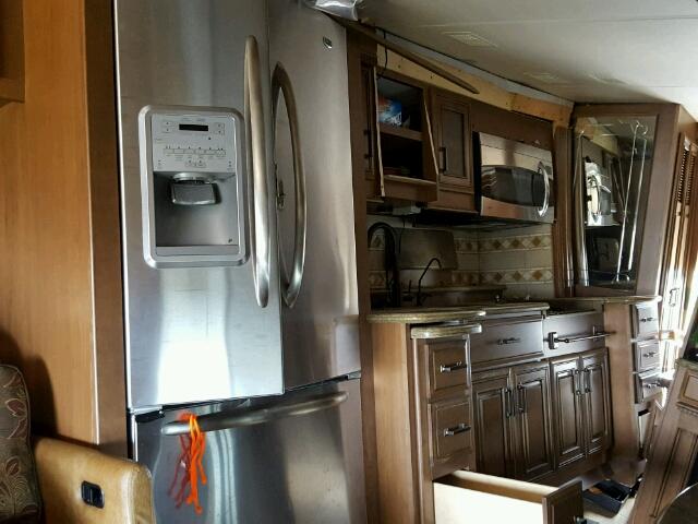 4VZBU1D94DC076643 - 2013 SPARTAN MOTORS MOTORHOME TWO TONE photo 6