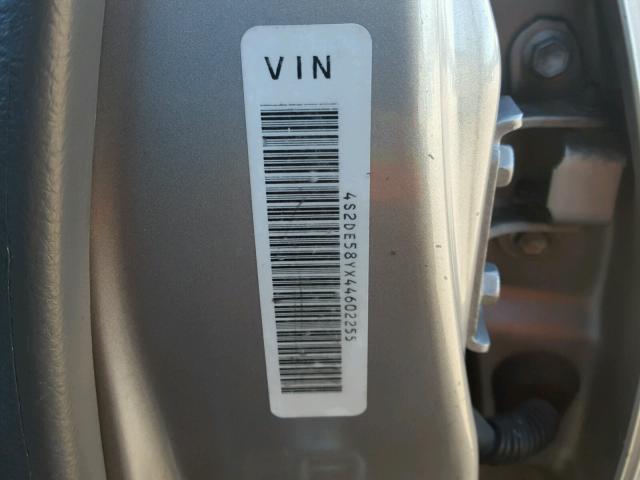 4S2DE58YX44602255 - 2004 ISUZU AXIOM XS Gümüş foto 10
