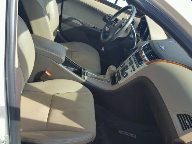 1G1ZF5E7XCF108029 - 2012 CHEVROLET MALIBU 3LT Beyaz fotoğraf 5