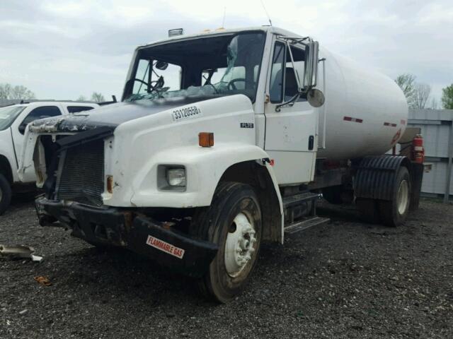 1FV6HJAA6YHG17472 - 2000 FREIGHTLINER MEDIUM CON WHITE photo 2