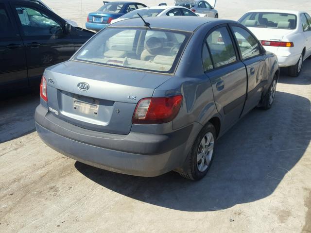 KNADE123076225510 - 2007 KIA RIO BASE BLUE photo 4