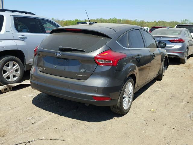 1FADP3N22GL330424 - 2016 FORD FOCUS TITA GRAY photo 4