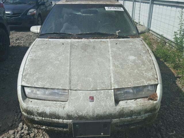 1G8ZK5475NZ218650 - 1992 SATURN SL2 YELLOW photo 9