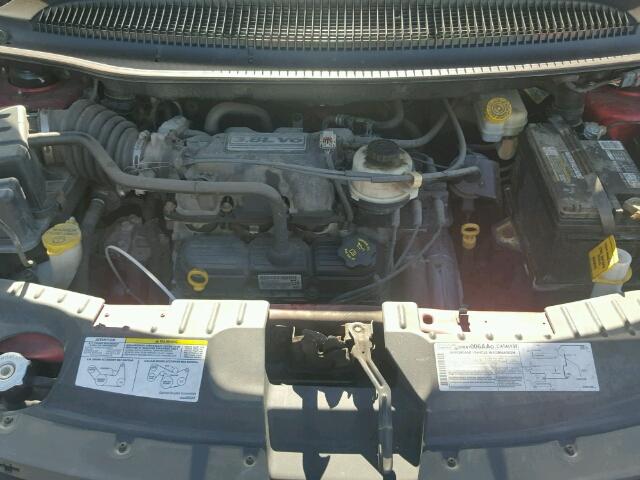 2C4GP64L25R130506 - 2005 CHRYSLER TOWN & COU BURGUNDY photo 7