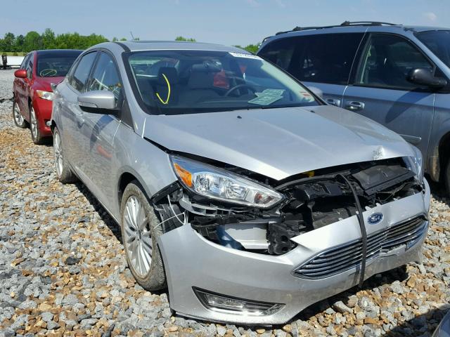 1FADP3J2XJL279655 - 2018 FORD FOCUS TITA SILVER photo 1