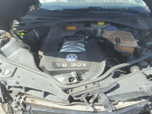 WVWTH63B42P041263 - 2002 VOLKSWAGEN PASSAT GLX 绿色 照片 7