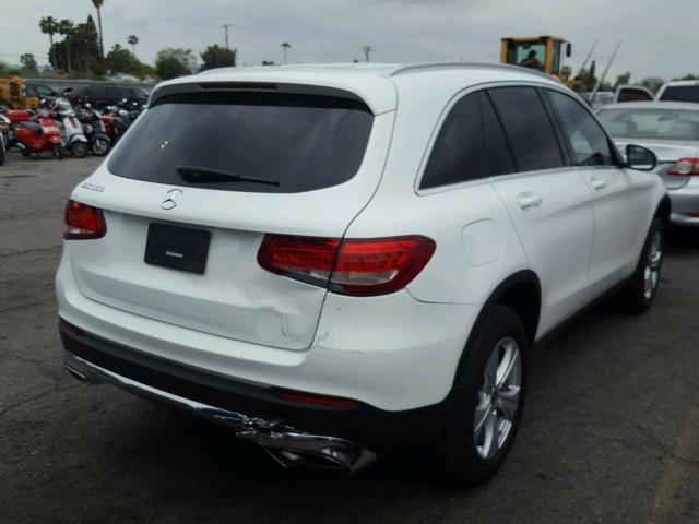 WDC0G4JB2HV005700 - 2017 MERCEDES-BENZ GLC 300 WHITE photo 4