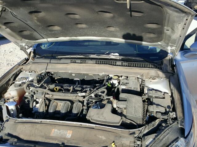 3FA6P0H78FR252861 - 2015 FORD FUSION SE SILVER photo 7