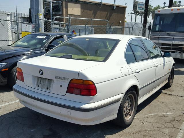 WBADD6328WBW41901 - 1998 BMW 528 I AUTO WHITE photo 4