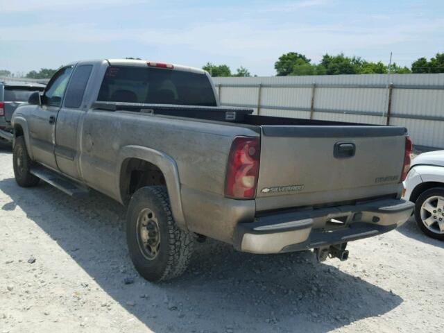 1GCHC29U13E213249 - 2003 CHEVROLET SILVERADO TAN photo 3