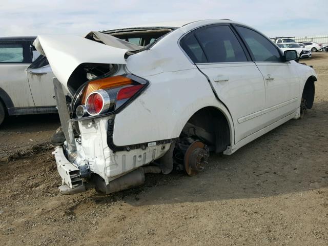 1N4AL2AP2CN498671 - 2012 NISSAN ALTIMA BAS WHITE photo 4