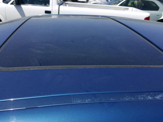 WBAEW53412PG19264 - 2002 BMW 330 XI BLUE photo 9