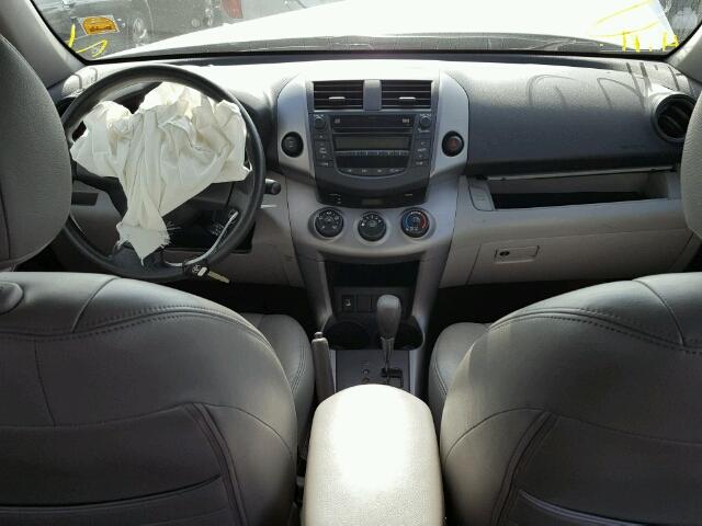 JTMBK35V175026595 - 2007 TOYOTA RAV4 银色 照片 9