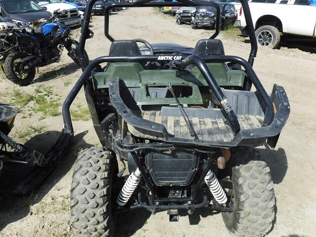 4UF14MPVXET309894 - 2014 ARCTIC CAT WILDCAT GREEN photo 9