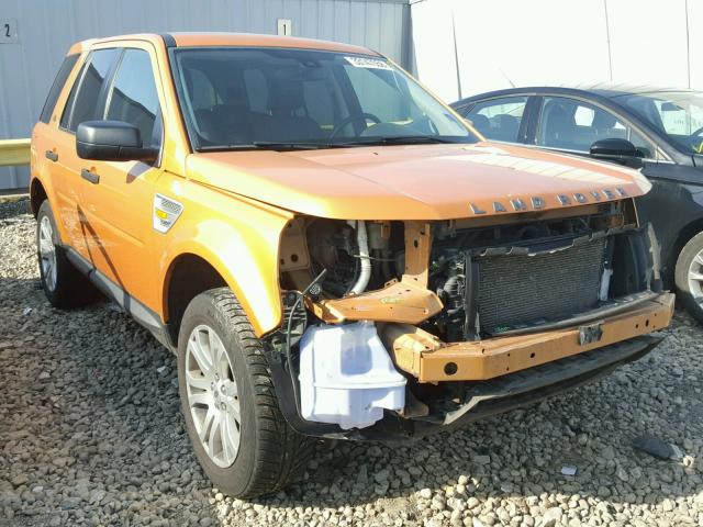 SALFS24NX8H023698 - 2008 LAND ROVER LR2 SE TEC ORANGE photo 1