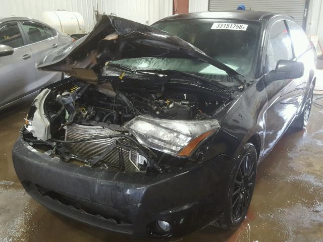 1FAHP33N49W245262 - 2009 FORD FOCUS SES BLACK photo 2