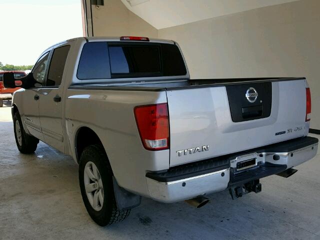 1N6BA0EC3BN308257 - 2011 NISSAN TITAN S SILVER photo 3