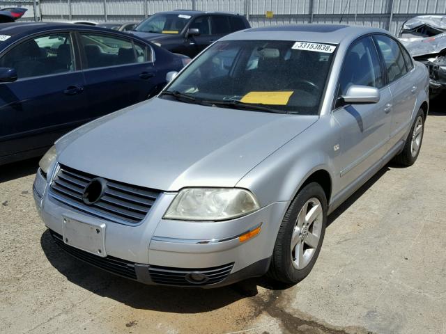 WVWRH63B64P104781 - 2004 VOLKSWAGEN PASSAT GLX 银色 照片 2