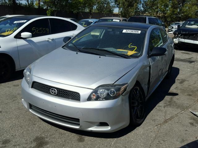 JTKDE3B75A0308774 - 2010 TOYOTA SCION TC 银色 照片 2