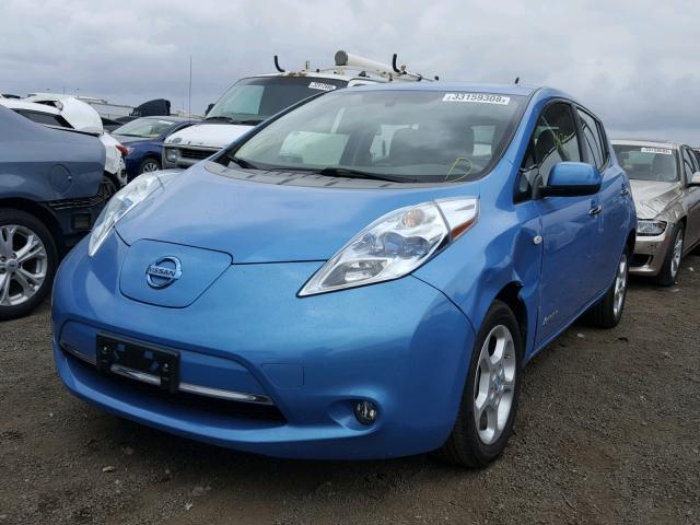 JN1AZ0CP5BT008845 - 2011 NISSAN LEAF SV BLUE photo 2