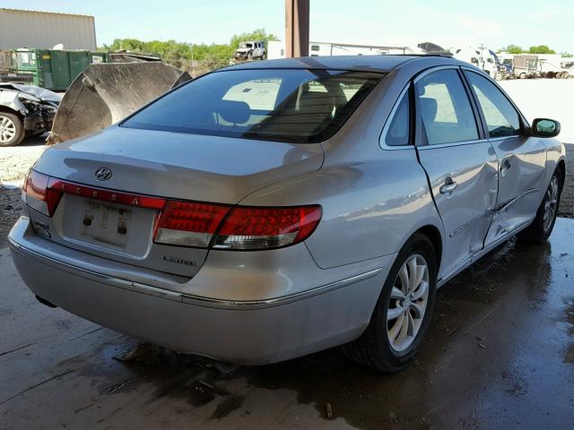 KMHFC46F16A121185 - 2006 HYUNDAI AZERA SE SILVER photo 4