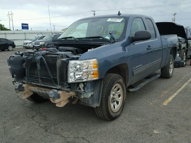 1GCRCREA8CZ155660 - 2012 CHEVROLET SILVERADO BLUE photo 2